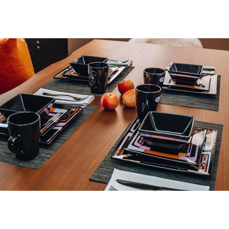 Star Trek The Next Generation Lcars Interface 16 piece Ceramic Dinnerware Set